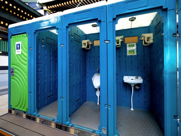 Portable Toilet Options We Offer in West Deland, FL