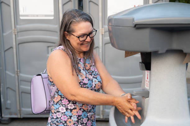 Best Porta potty rental near me  in West Deland, FL